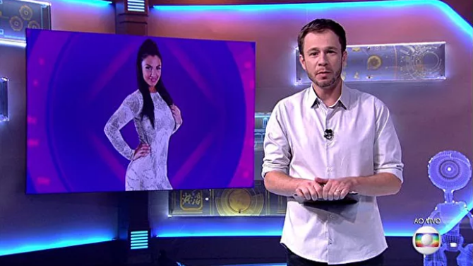Tiago Leifert apresenta o "BBB17" (Foto: Reprodução/Globo)