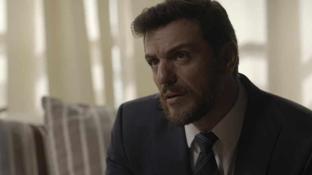 Caio (Rodrigo Lombardi) em cena de "A Força do Querer" (Foto: Divulgação/Globo)