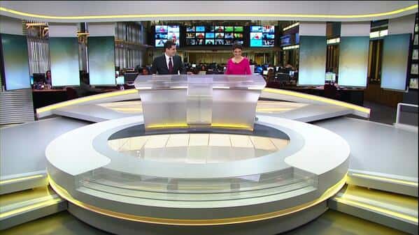Jornal estreia novo cenário
