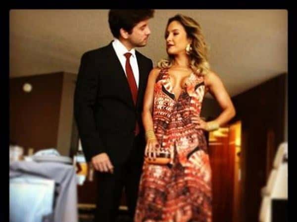 Cantora rebateu a critica de internauta