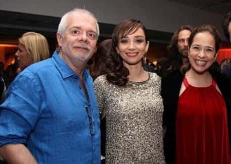 Autor Carlos Lombardi e as atrizes Simone e Paloma Duarte. Foto - divulgação.