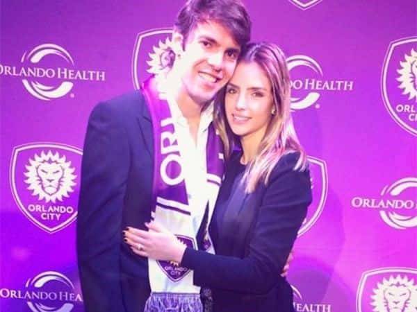 Esposa de Kaká se declara para ele