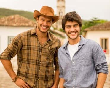 Guilherme e Nando na segunda fase de "Em Família"