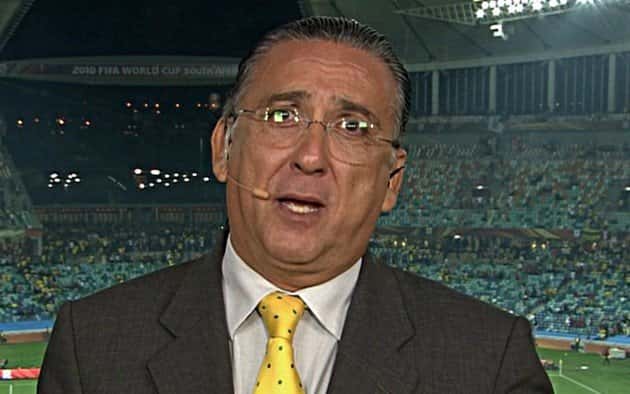 “tem um bobo falando”, disse o narrador