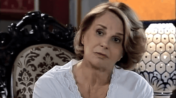 A atriz deixa o elenco da emissora