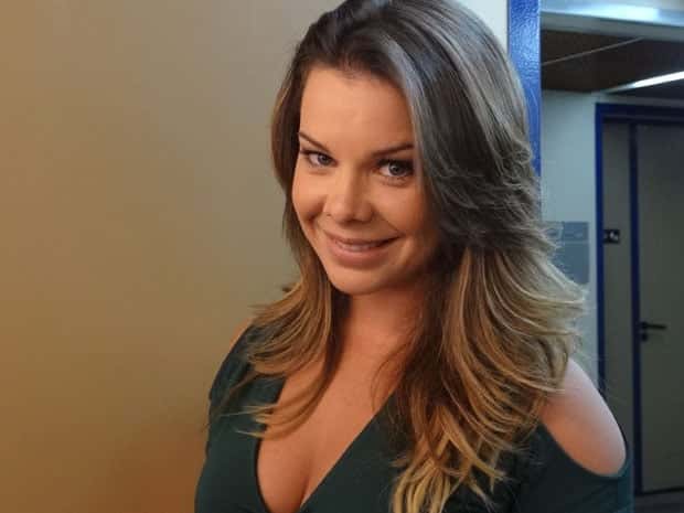 Atriz Fernanda Souza. Foto - divulgação.