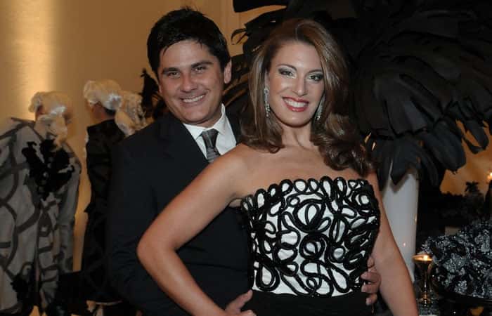 Elaine Mickely ao lado de César Filho