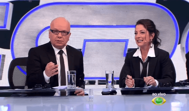 Ana Paula Padrão marcou presença na bacanda do "CQC"