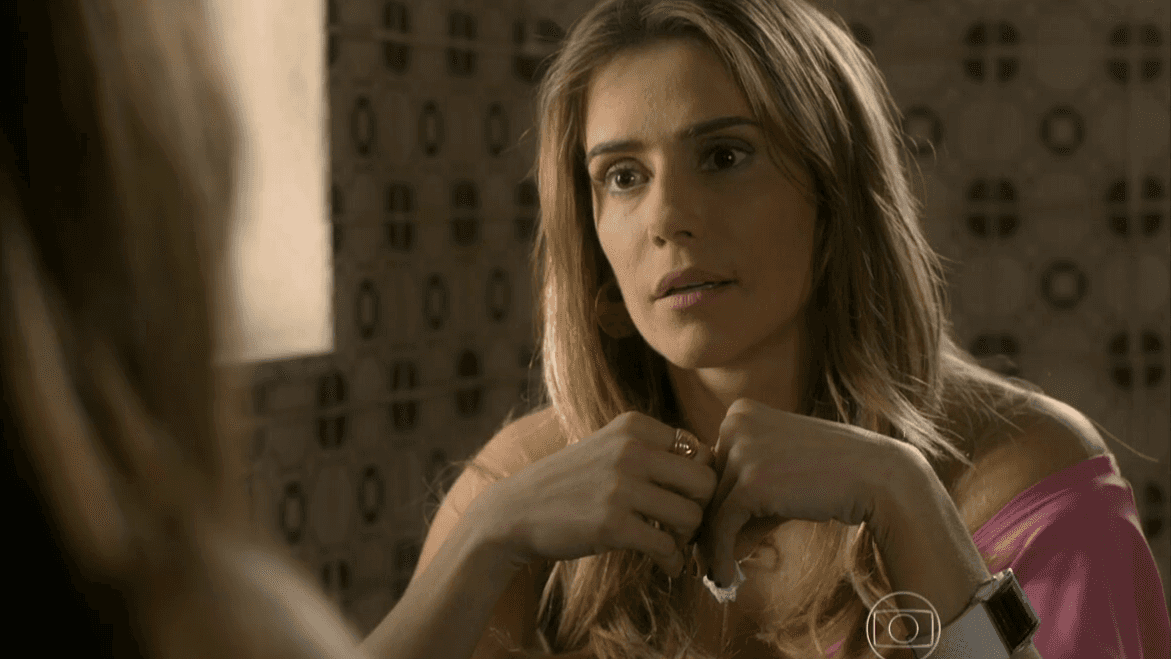 Déborah Secco está confirmada na novela