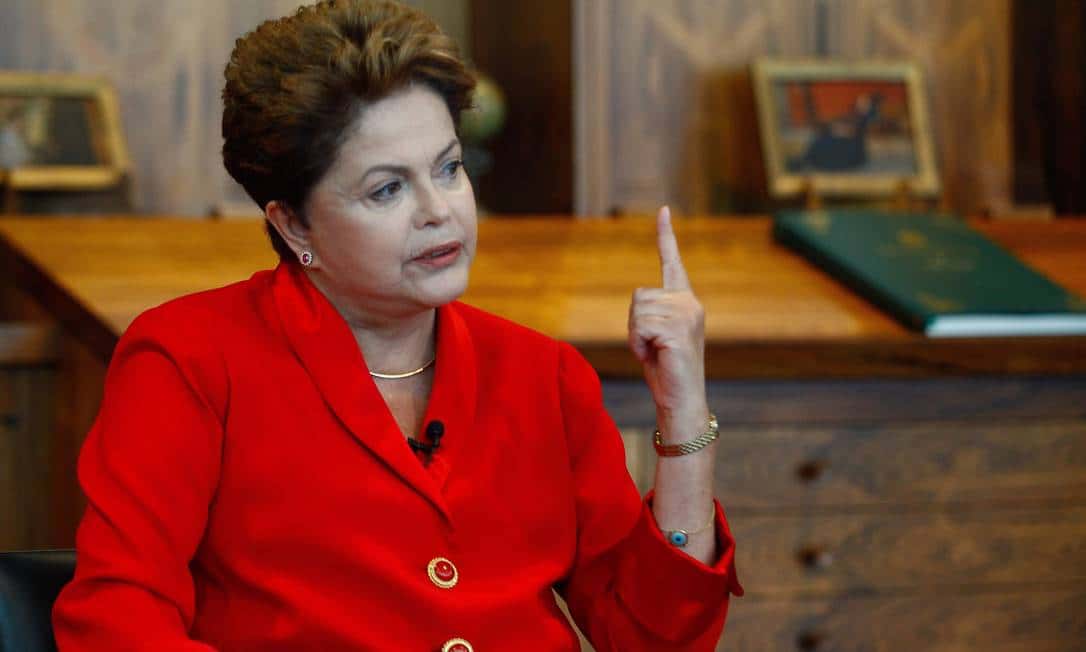 Candidatos ficarão sentados durante o debate