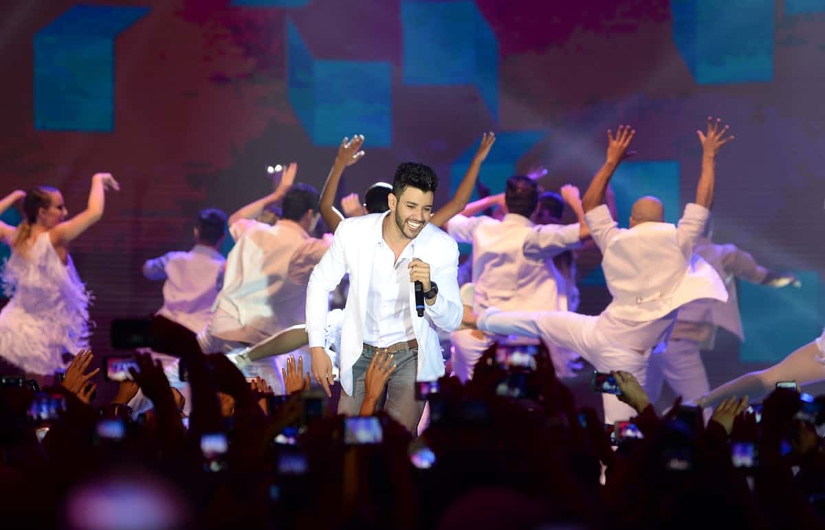 Gusttavo Lima no primeiro dia de gravação do "Show da Virada" (Foto: Globo/ Zé Paulo Cardeal)