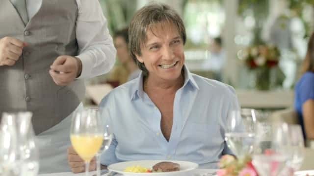 roberto-carlos-come-carne