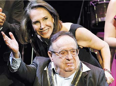 Florinda Meza ao lado de Roberto Bolaños. (Foto: Divulgação)
