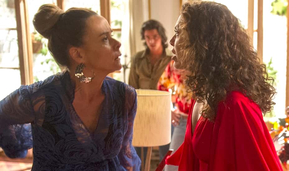 Cristina discute com Carlota (Foto: Globo/Etevam Avellar)