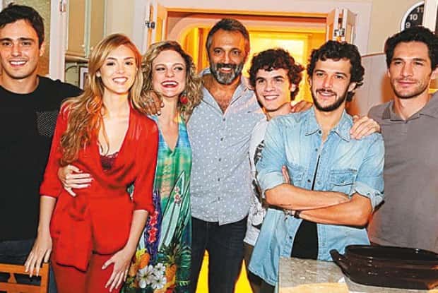 Elenco de "Sete Vidas" durante coletiva de imprensa (Foto: Divulgação)