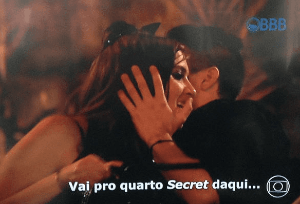 Rafael convidou Tamires para o quarto (Foto: Reprodução)