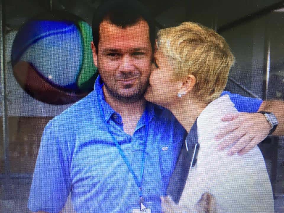 "Eu e meu diretor( Mariozinho) Te ❤X" disse Xuxa nas redes sociais (Foto: Reprodução/Facebook)