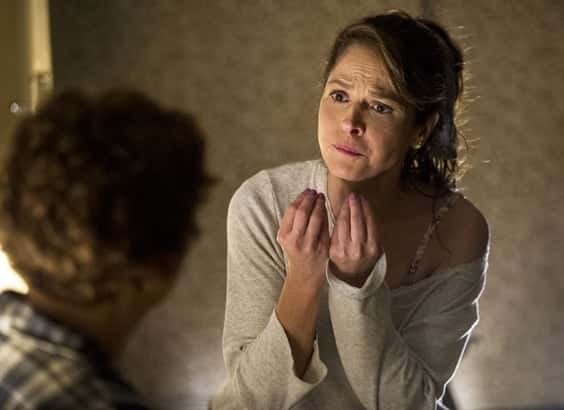 Carolina (Drica Moraes) e Hilda (Ana Lúcia Torre) (Foto: Globo/Estevam Avellar)