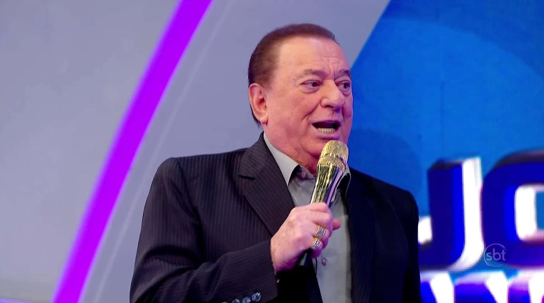 O apresentador Raul Gil em seu programa no SBT (Foto: Reprodução/SBT)