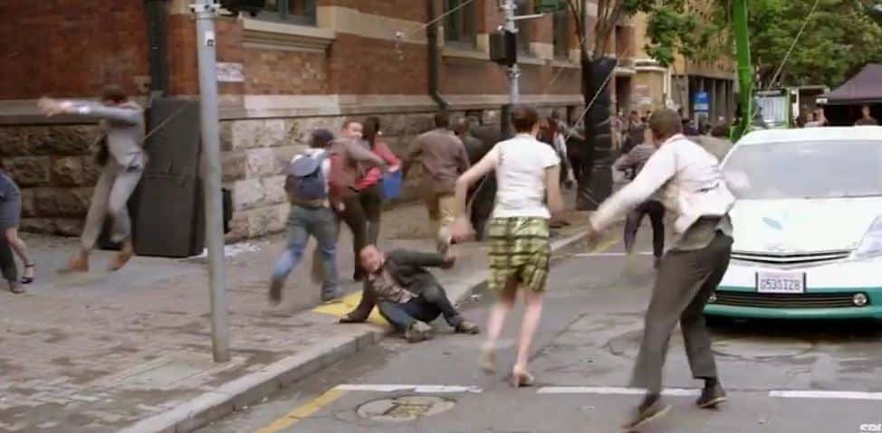 Imagens mostram como são feitas as cenas (Foto: Reprodução / Youtube)