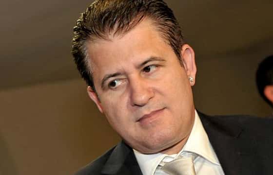 Marrone recebeu enxurrada de críticas após aparecer ao lado de Jair Bolsonaro (Foto:Divulgação)