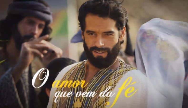 "No Poço Te Encontrei" é música tema de Moíses e Zípora (Foto: Reprodução / Youtube)