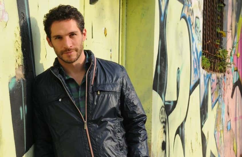 Michel Noher está adorando o Brasil (Foto: Divulgação)