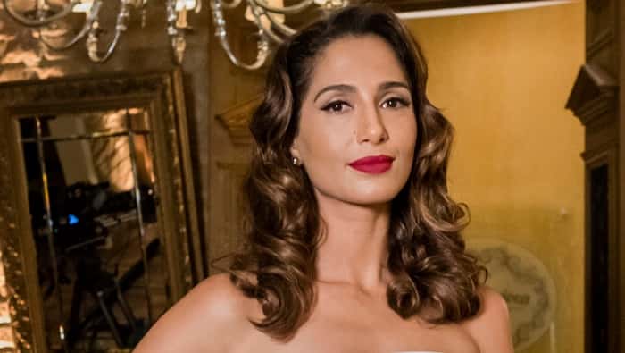 Regina (Camila Pitanga) (Foto: Globo/Tata Barreto)