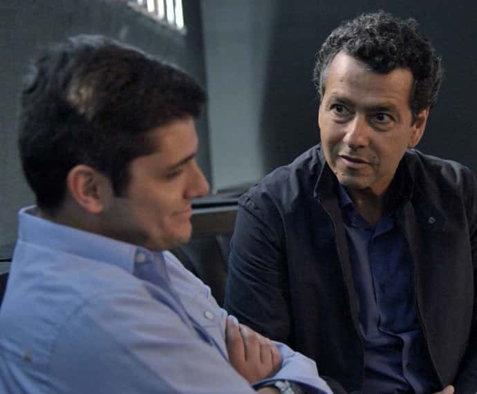 Aderbal e Guto armam contra Rafael (Foto: TV Globo)