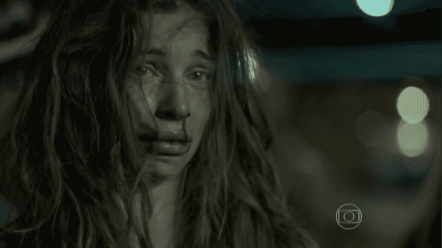 Grazi viveu a viciada Larissa em "Verdades Secretas" (Foto divulgação Globo)