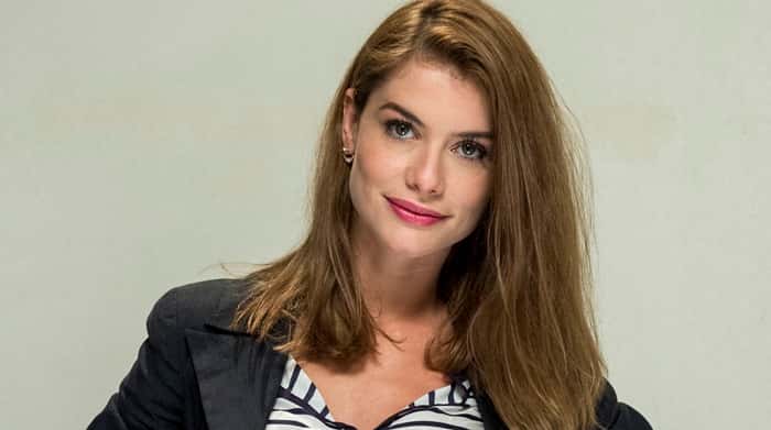 Lívia (Alinne Moraes) (Foto: Divulgação/Globo)
