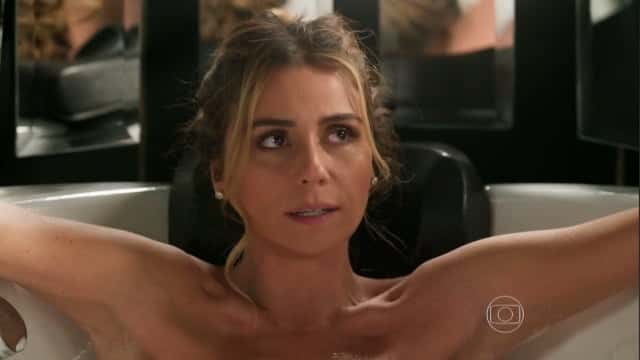 Giovanna Antonelli como Atena em "A Regra do Jogo" (Foto: Reprodução/Globo)