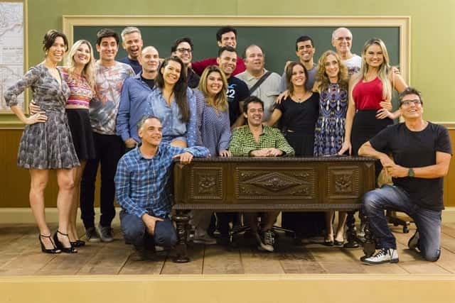 Elenco da nova "Escolinha do Professor Raimundo" (Foto: Globo/Tata Barreto)