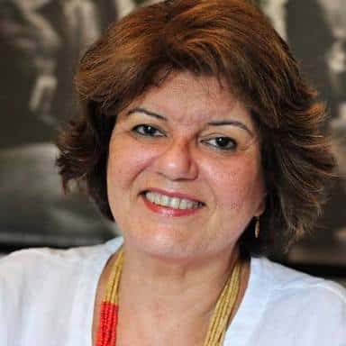 A autora de Além do Tempo (Foto: divulgação)