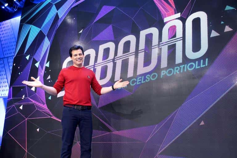 "Sabadão" com Celso Portiolli é o atual destaque das noites de sábado do SBT. (Foto: Divulgação)