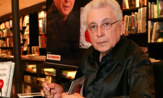 Aguinaldo Silva fez piada de beijo entre Alexandre Nero e Michel Melamed (Foto: Divulgação)