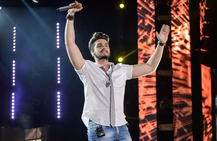Luan Santanna no "Show da Virada" (Foto: Globo/Ramón Vasconcellos)