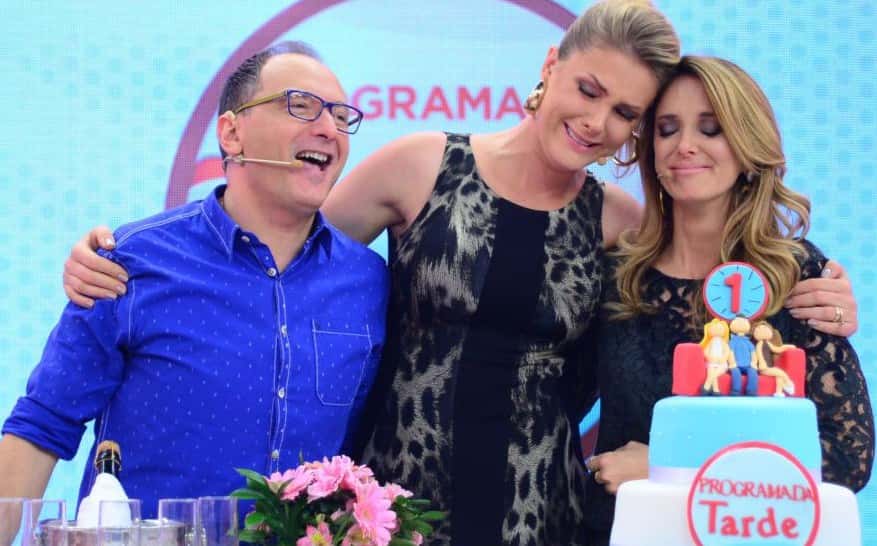 Um programa como Hoje em Dia tinha que estar batendo todo dia a TV Globo. (Foto: Divulgação/TV Record)