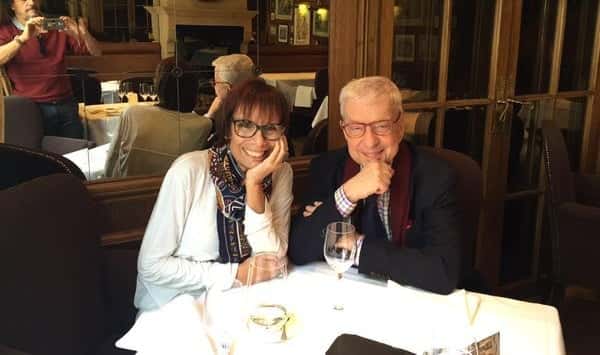 Sandra Moreyra e o colega de emissora Renato Machado, em Londres (Foto: Divulgação)