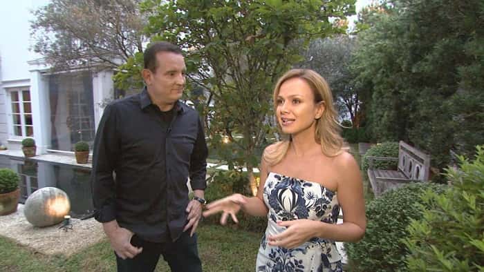 Eliana fala com Roberto Cabrini sobre sua vida e carreira (Foto: Divulgação/SBT)