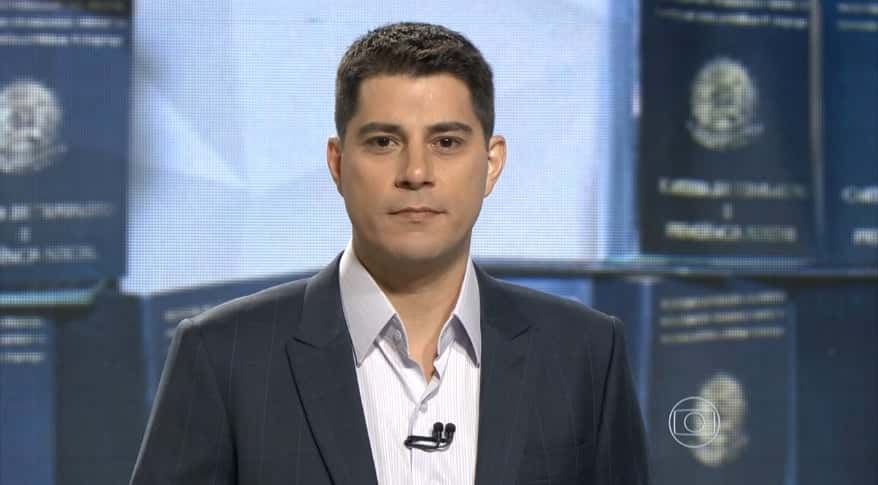 Evaristo Costa no comando "Fantástico" (Foto: Reprodução/Globo)