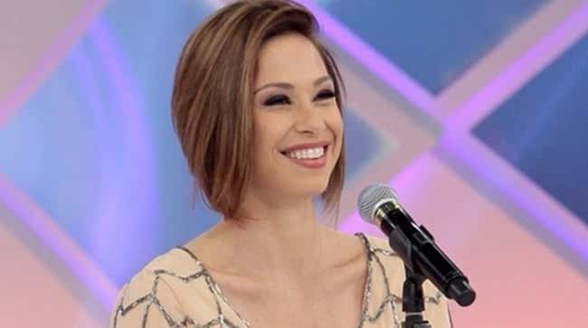 Neila Medeiros no "Programa Silvio Santos" (Foto: Lourival Ribeiro/SBT)