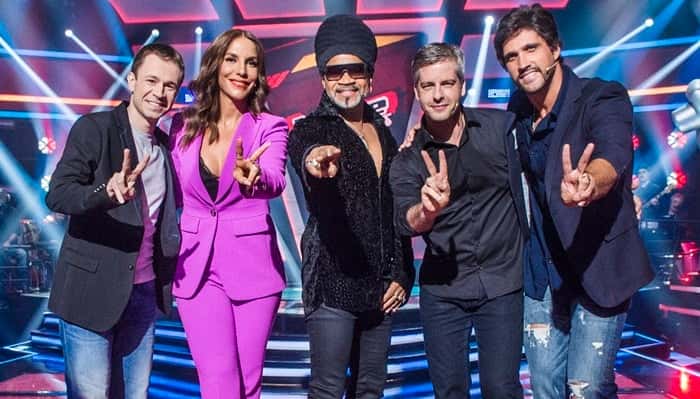 Tiago Leifert, Ivete Sangalo, Carlinhos Brown, Victor e Léo (Foto: Globo/Caiuá Franco)