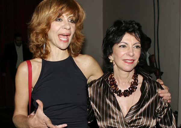 Sandra Pêra e a irmã Marília