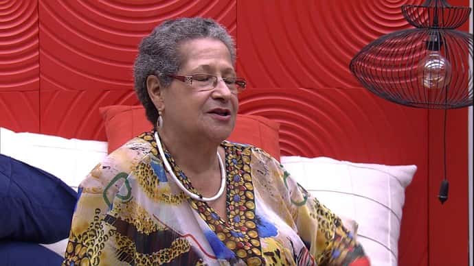 Geralda conversa com Renan sobre Tamiel (Foto: BBB)
