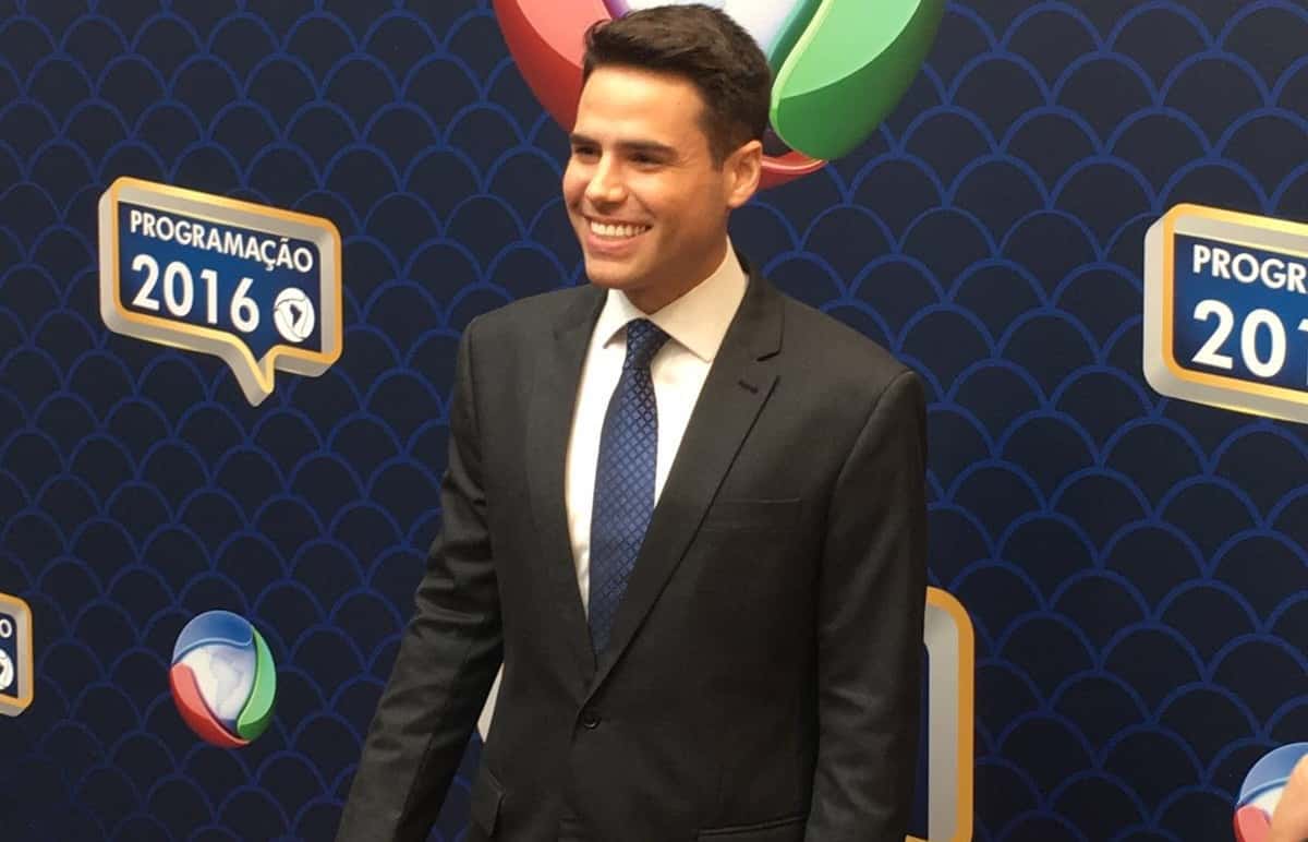 Luiz Bacci no lançamento da programação 2016 da Record (Foto: TV Foco)