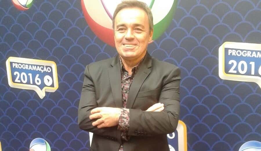 Gugu Liberato no lançamento da programação 2016 da Record (Foto: TV Foco)