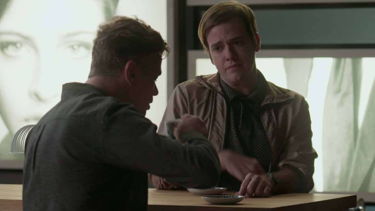 Max (Pablo Sanábio) contracena com Arthur (Fábio Assunção) em Totalmente Demais (Foto: Reprodução/Globo)