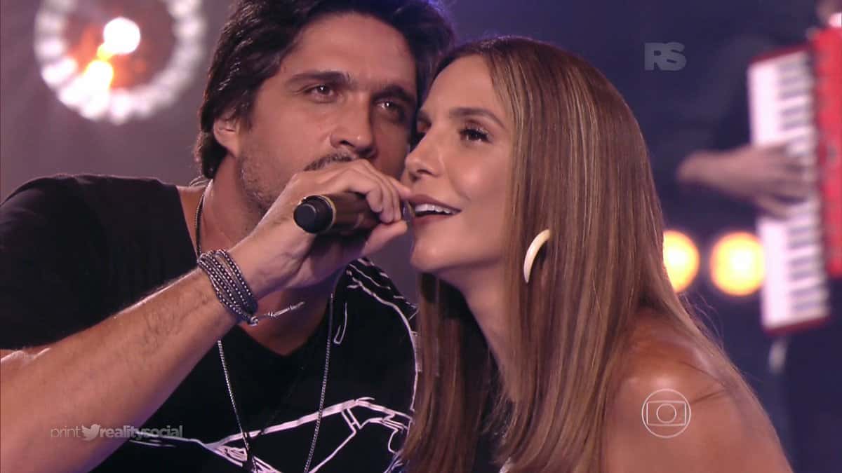 Léo e Ivete Sangalo no "The Voice Kids" de ontem (21) (Foto: Reprodução/Globo)