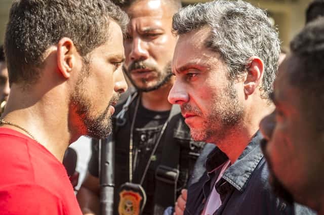 Romero (Alexandre Nero) e Juliano (Cauã Reymond) em cena de "A Regra do Jogo" (Foto: Globo/Renato Rocha Miranda)
